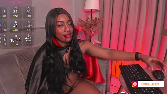 Kendallbleer online show from 10/16/25, 01:19