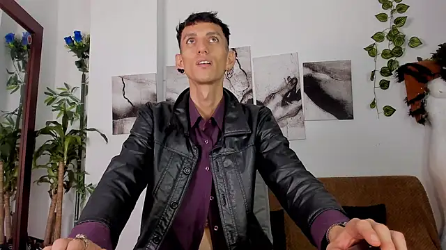 Giotrashy online show from 11/24/25, 10:21