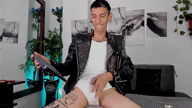 Giotrashy online show from 11/13/25, 07:51