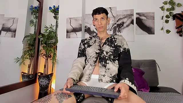 Giotrashy online show from 11/14/25, 08:23