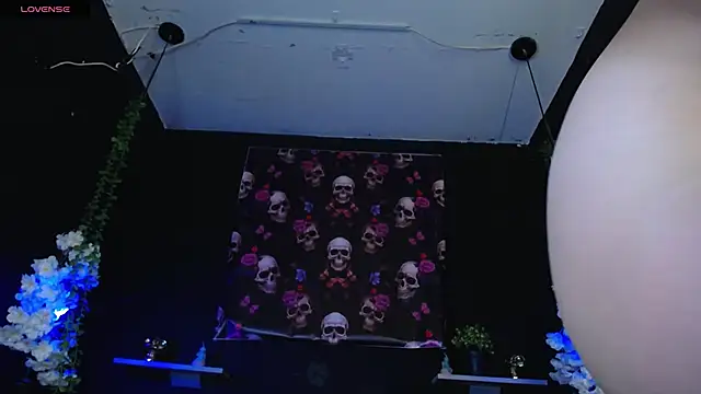 Hairydoll  online show from 10/24/25, 09:25