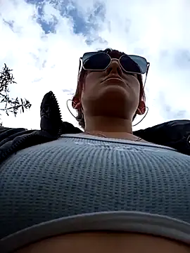 Hairydoll  online show from 10/28/25, 01:43