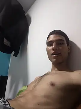 Snapshot of Saul_yei chatting on 03/18/25, 02:51 Saul yei online show from 03/18/25, 02:51