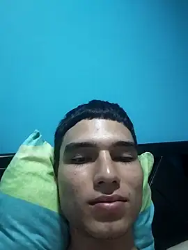 Snapshot of Saul_yei chatting on 03/18/25, 09:01 Saul yei online show from 03/18/25, 09:01