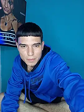 Snapshot of Saul_yei chatting on 09/09/25, 06:12 Saul yei online show from 09/09/25, 06:12
