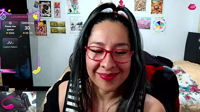 Snapshot of Malishka-fox chatting on 09/12/25, 03:50 Malishka-fox online show from 09/12/25, 03:50