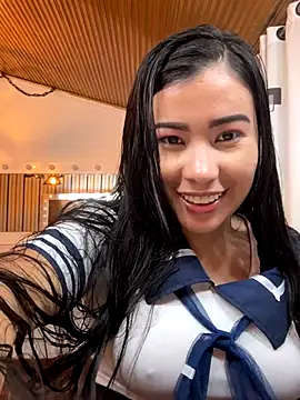 alice kingsley  online show from 11/04/25, 06:11