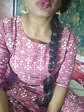 Snapshot of Shalini_telugu09 chatting on 09/21/25, 05:34 Shalini telugu09 online show from 09/21/25, 05:34