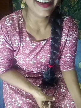 Snapshot of Shalini_telugu09 chatting on 01/19/26, 02:43 Shalini telugu09 online show from 01/19/26, 02:43