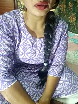 Snapshot of Shalini_telugu09 chatting on 02/26/26, 09:20 Shalini telugu09 online show from 02/26/26, 09:20