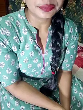 Snapshot of Shalini_telugu09 chatting on 02/02/26, 03:11 Shalini telugu09 online show from 02/02/26, 03:11