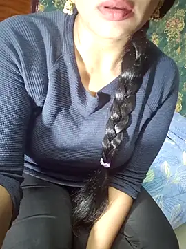 Snapshot of Shalini_telugu09 chatting on 10/12/25, 05:14 Shalini telugu09 online show from 10/12/25, 05:14