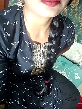 Snapshot of Shalini_telugu09 chatting on 07/01/26, 09:20 Shalini telugu09 online show from 07/01/26, 09:20