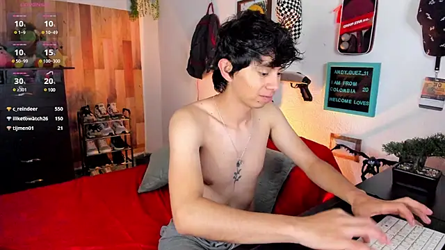Snapshot of Yaiden_11 chatting on 03/19/25, 04:13 Yaiden 11 online show from 03/19/25, 04:13