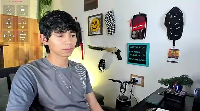 Snapshot of Yaiden_11 chatting on 03/18/25, 10:28 Yaiden 11 online show from 03/18/25, 10:28