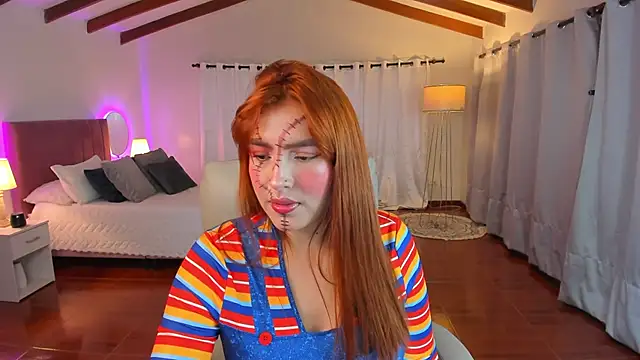 karla hill 28 online show from 10/30/25, 04:11