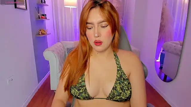 karla hill 28 online show from 12/21/25, 03:30