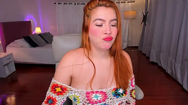 karla hill 28 online show from 11/29/25, 03:39