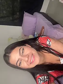 Snapshot of Saanvi21 chatting on 03/13/25, 06:34 Saanvi21 online show from 03/13/25, 06:34