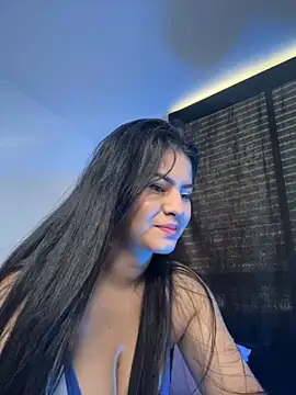 Snapshot of Saanvi21 chatting on 03/14/25, 01:35 Saanvi21 online show from 03/14/25, 01:35