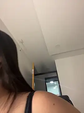 Saanvi21 online show from 02/26/26, 01:49