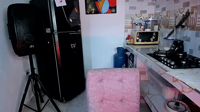 adam angelssss online show from 11/05/25, 08:23