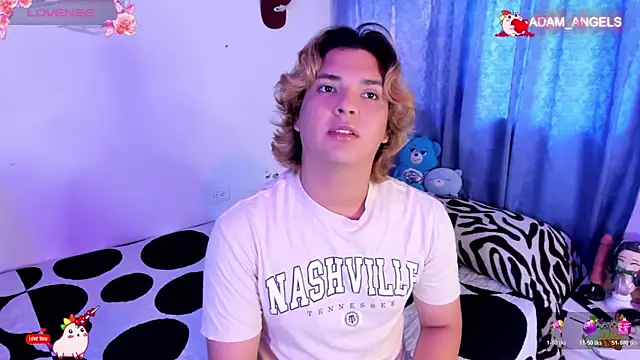 adam angelssss online show from 04/22/26, 02:02