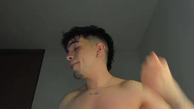 cmzo  online show from 11/21/25, 01:37