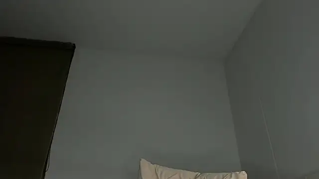 cmzo  online show from 11/01/25, 01:23