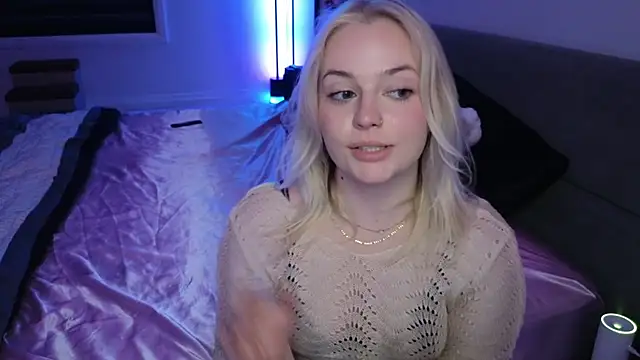 Snapshot of margot_robbie7 chatting on 06/11/26, 01:16 margot robbie7 online show from 06/11/26, 01:16