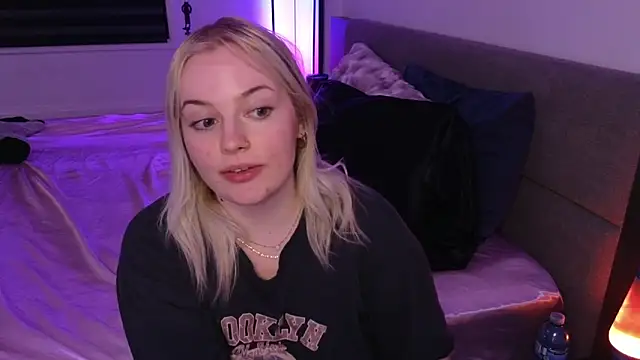 margot robbie7 online show from 04/09/26, 01:29