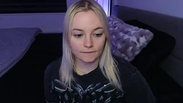 margot robbie7 online show from 03/27/26, 01:14