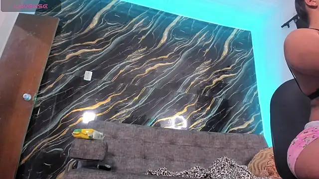 Kattysoto online show from 04/04/26, 05:14