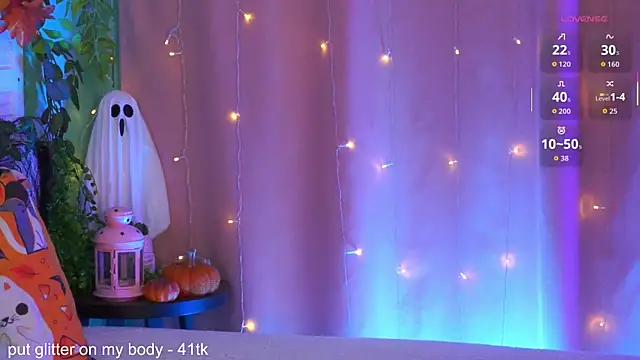 EvaMossi online show from 10/25/25, 05:50