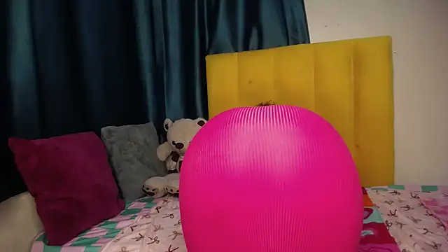 blackrose001 online show from 10/17/25, 03:14