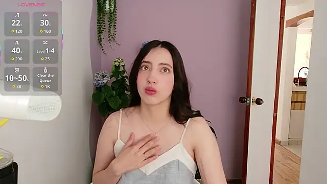 Snapshot of Rebbecawhite_meow chatting on 02/22/26, 03:35 Rebbecawhite meow online show from 02/22/26, 03:35