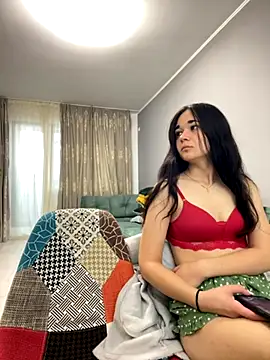 18teengirl3 online show from 10/04/25, 08:05