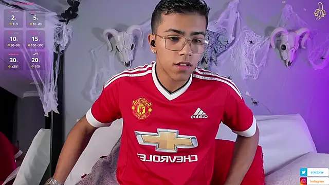 Snapshot of Colstorw_ chatting on 10/23/25, 10:36 Colstorw online show from 10/23/25, 10:36