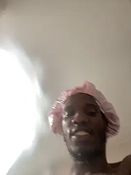 Snapshot of Sir-Tucker chatting on 03/15/25, 01:08 Sir-Tucker online show from 03/15/25, 01:08