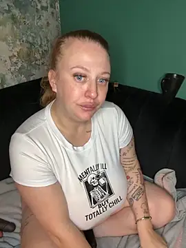 XxXMistyXxX online show from 09/29/25, 11:21