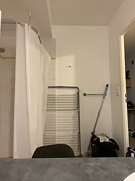 Renoirmonter online show from 02/17/26, 03:31