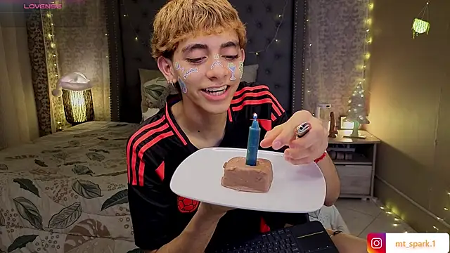 Matty Sparkk online show from 12/18/25, 01:37