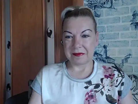 Lillia Ray online show from 06/01/26, 06:02