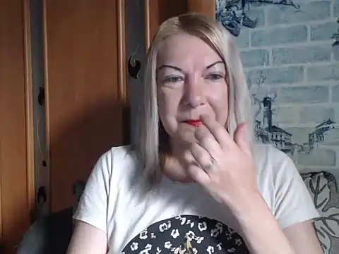 Lillia Ray online show from 05/24/26, 05:29