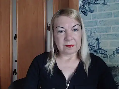 Lillia Ray online show from 05/18/26, 07:46