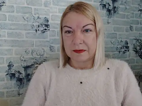 Lillia Ray online show from 10/05/25, 08:49