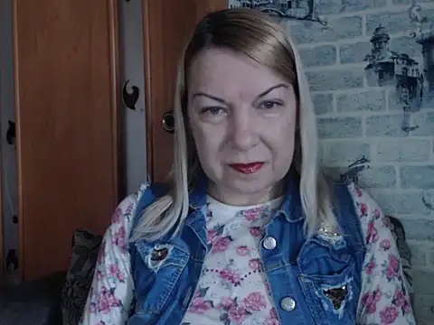 Lillia Ray online show from 03/13/26, 08:41