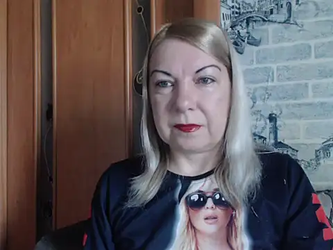 Lillia Ray online show from 04/25/26, 08:06