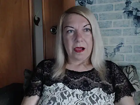 Snapshot of Lillia_Ray chatting on 06/03/26, 02:33 Lillia Ray online show from 06/03/26, 02:33