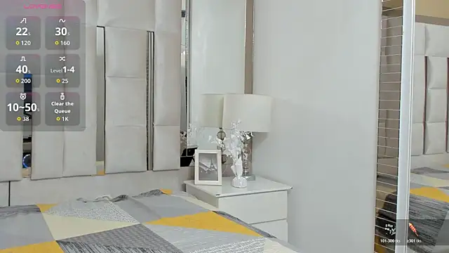 TattiBelll online show from 11/29/25, 12:05